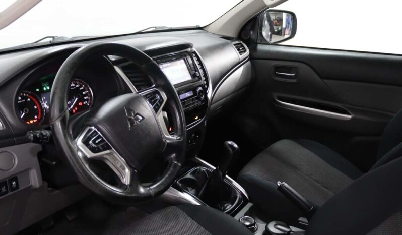 MITSUBISHI L 200 2.4 DI-D CD INTENSE SPORT SPACE CAB STRAKAR 4WD completo