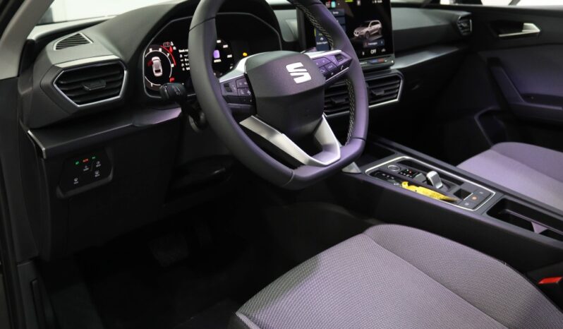 SEAT Leon Sportstourer 1.5 TSI E-HYBRID STYLE DSG completo