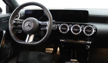 MERCEDES-BENZ Classe A 180 D completo