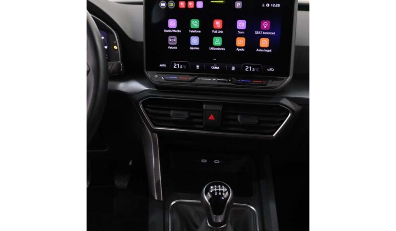 SEAT Leon Sportstourer 2.0 TDI STYLE completo