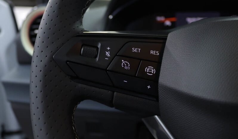 SEAT ARONA 1.0 TSI STYLE DSG completo