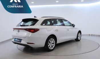 SEAT Leon Sportstourer 2.0 TDI STYLE DSG completo