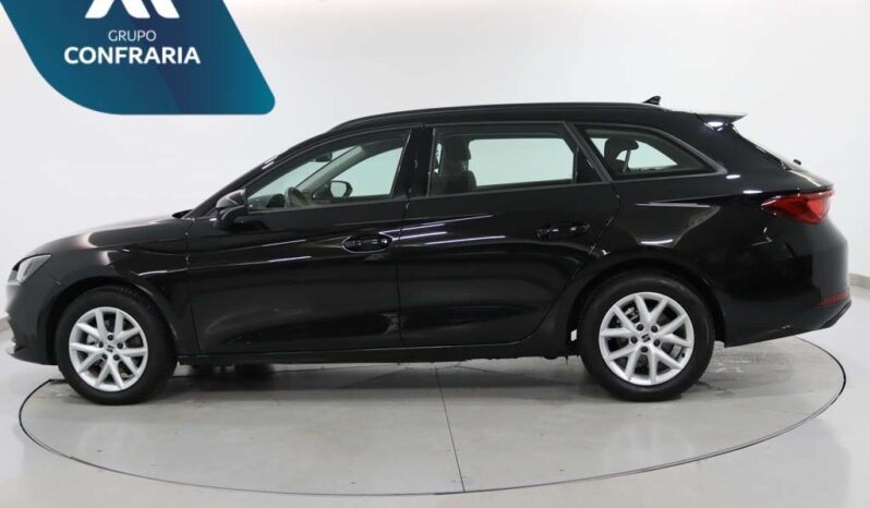 SEAT Leon Sportstourer 2.0 TDI STYLE completo