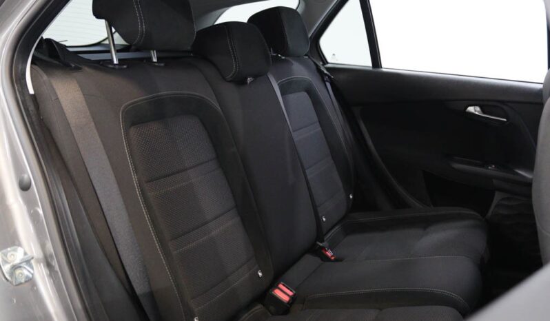 FIAT Tipo SW 1.3 M-JET LOUNGE completo