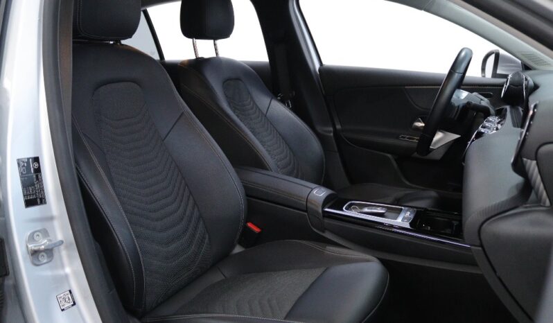 MERCEDES-BENZ Classe A A 250 e completo