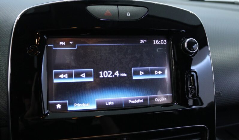 RENAULT Clio IV Sport Tourer Fase II ST 0.9 TCE LIMITED completo