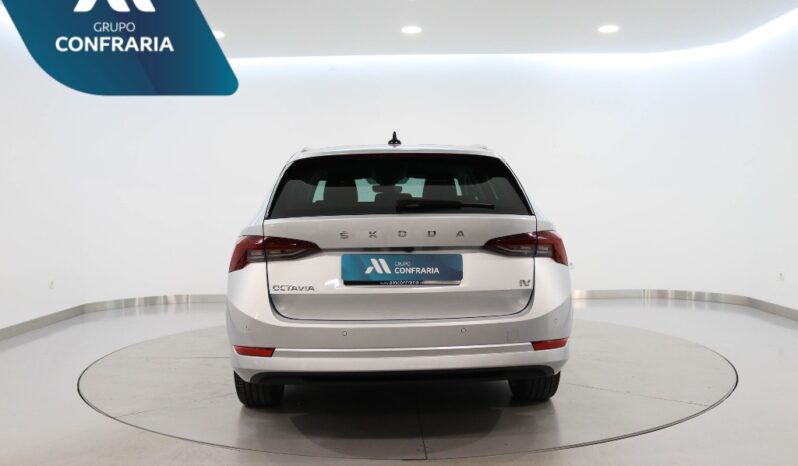 SKODA Octavia Break ULTRA completo