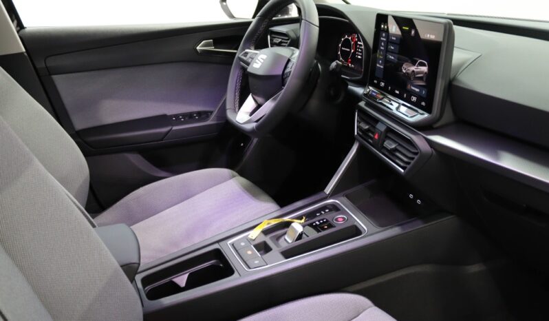 SEAT Leon Sportstourer 1.5 TSI E-HYBRID STYLE DSG completo