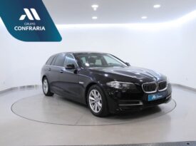 BMW Serie Touring LCI 520 D AUTO