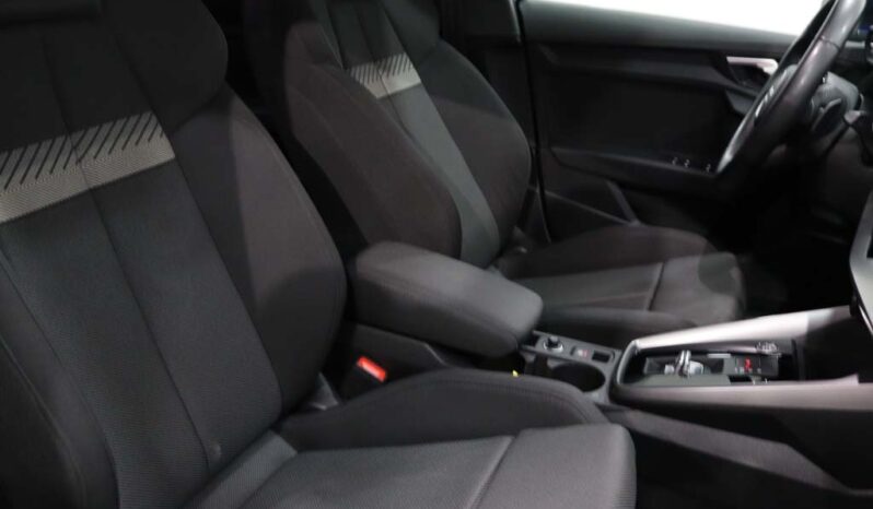 AUDI A3 Sportback 30 TFSI ADVANCED S TRONIC completo