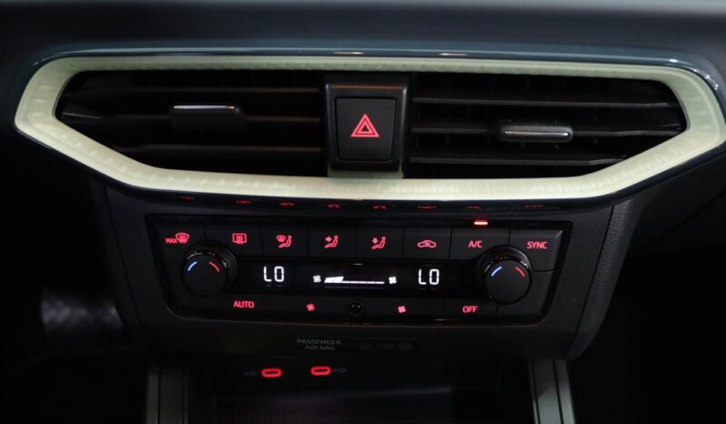SEAT ARONA 1.0 TSI STYLE DSG completo