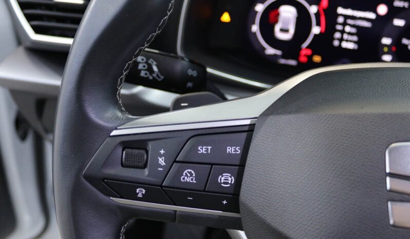 SEAT Leon Sportstourer 2.0 TDI STYLE DSG completo