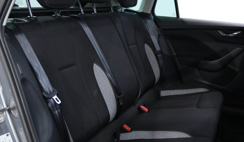 SKODA Kamiq 1.0 TSI SELECTION DSG completo