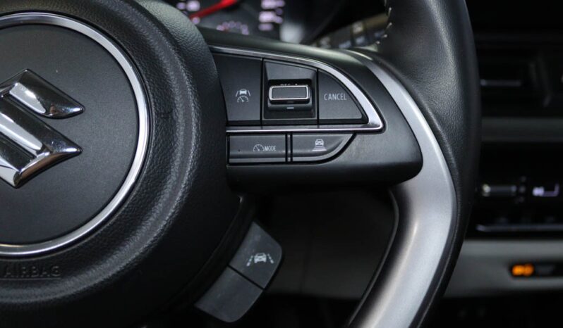 SUZUKI SWIFT 1.2 MILD HYBRID S3 completo