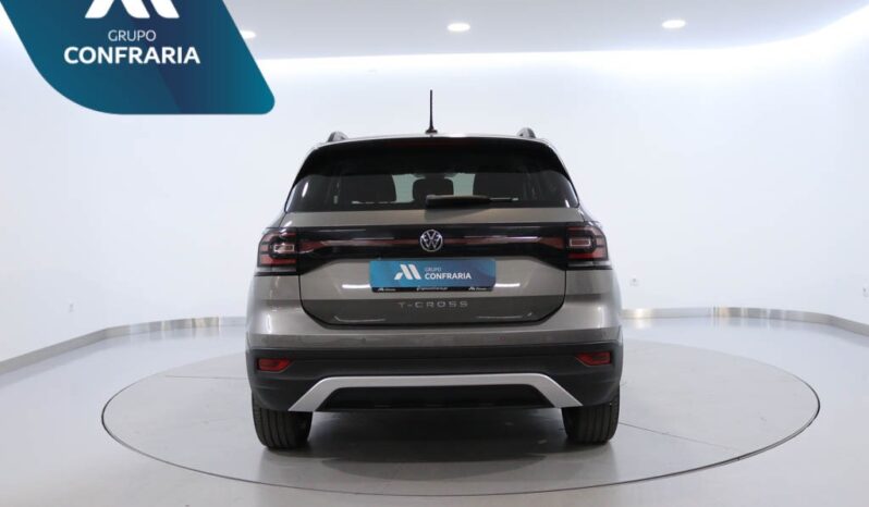 VOLKSWAGEN T-Cross 1.0 TSI LIFE completo