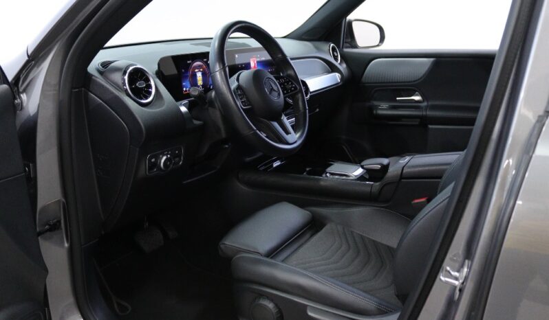 MERCEDES-BENZ Classe GLB 180 D STYLE completo