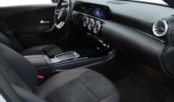MERCEDES-BENZ Classe A A 250 E AMG completo