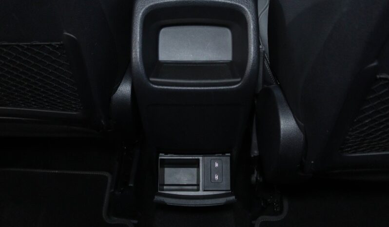MERCEDES-BENZ Classe GLB 180 D STYLE completo