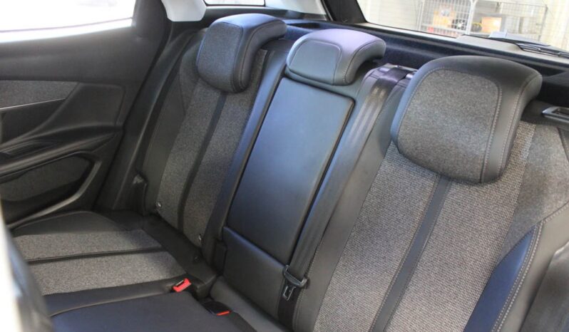 PEUGEOT 3008 1.6 BLUEHDI STYLE completo