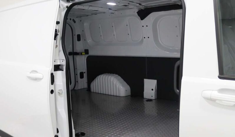 MAXUS DELIVER 7 2.0 TD L2H1 completo