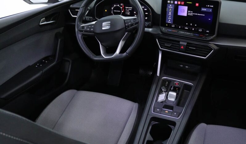 SEAT Leon Sportstourer 2.0 TDI STYLE DSG completo