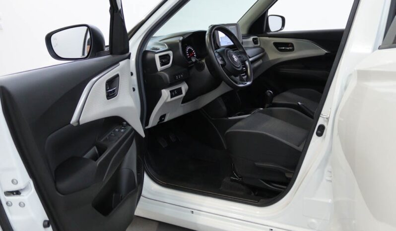 SUZUKI SWIFT 1.2 MILD HYBRID S3 completo