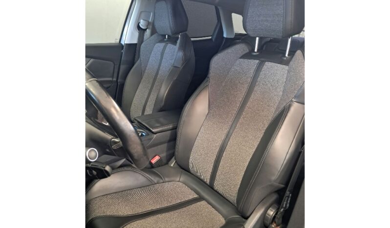 PEUGEOT 3008 1.6 BLUEHDI STYLE completo