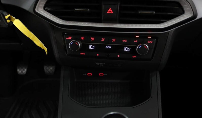 SEAT Ibiza 1.0 TSI STYLE completo