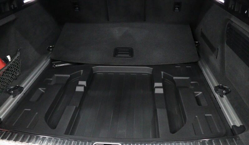 AUDI A6 Avant 40 TDI DESIGN S TRONIC completo