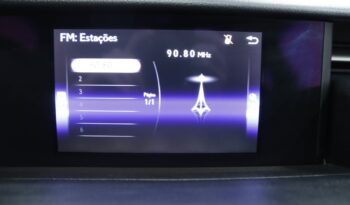 LEXUS RC 200T F SPORT completo