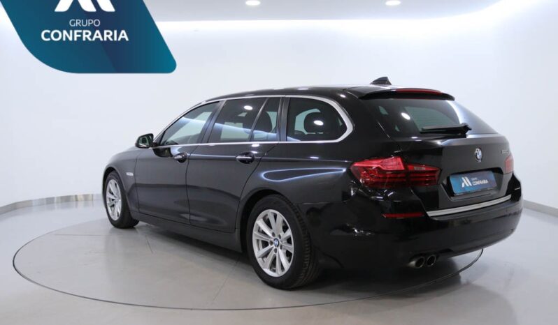 BMW Serie Touring LCI 520 D AUTO completo