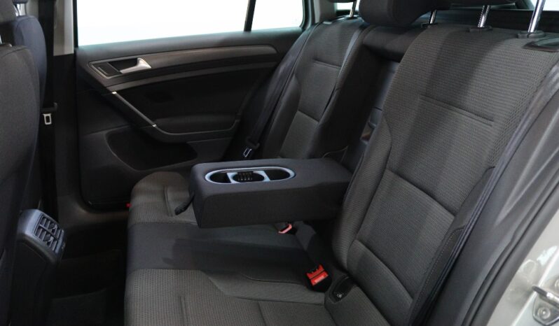VOLKSWAGEN Golf VII Variant GP 1.6 TDI CONFORTLINE DSG completo