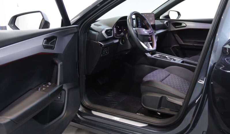 SEAT Leon Sportstourer 1.5 TSI E-HYBRID FR DSG completo