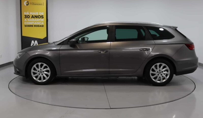 SEAT Leon ST 1.6 TDI YLE ECOMOTIVE completo