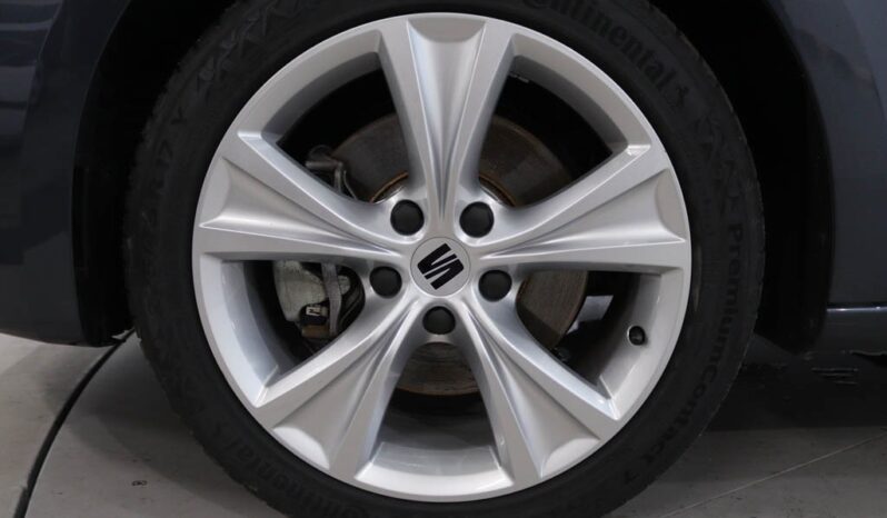 SEAT Leon Sportstourer 1.5 TSI E-HYBRID FR DSG completo