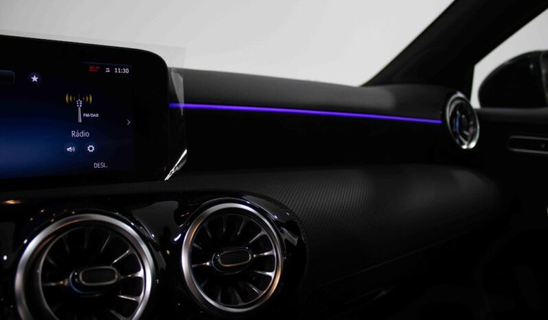 MERCEDES-BENZ Classe A 180 D completo