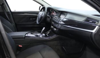 BMW Serie Touring LCI 520 D AUTO completo