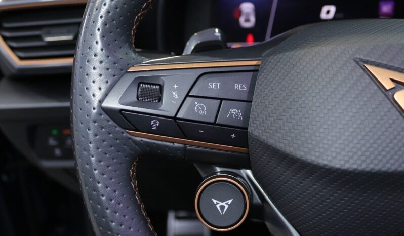 CUPRA Formentor 1.4 E-HYBRID CUPRA DSG VZ completo