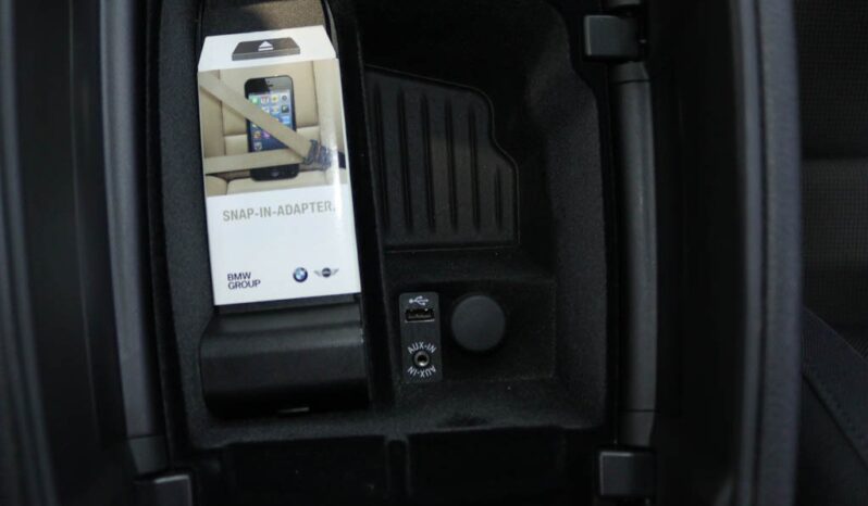 BMW Serie Touring LCI 520 D AUTO completo