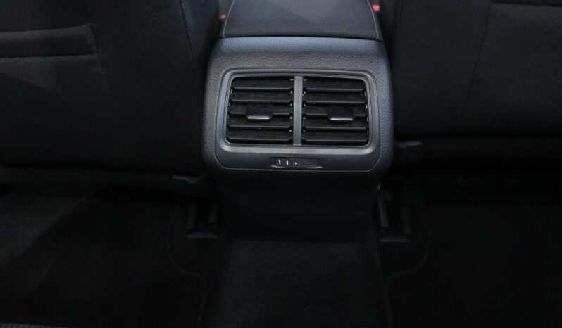 VOLKSWAGEN Golf VII Variant GP 1.6 TDI CONFORTLINE DSG completo