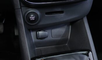RENAULT Clio IV Sport Tourer Fase II ST 0.9 TCE LIMITED completo