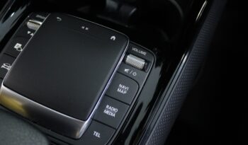 MERCEDES-BENZ Classe GLB 180 D STYLE completo