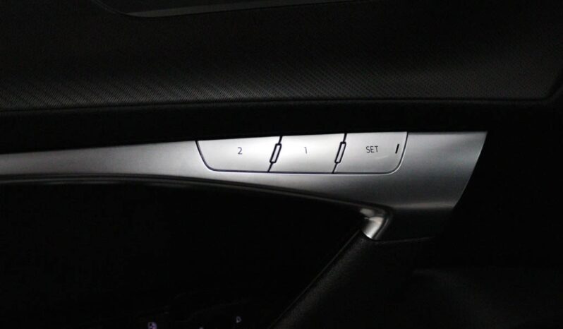AUDI A6 Avant 40 TDI DESIGN S TRONIC completo