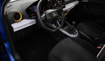 SEAT Arona 1.0 TSI STYLE completo