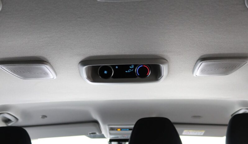 FORD TRANSIT CUSTOM KOMBI DIESEL 320 L2 2.0 ECOBLUE TREND completo