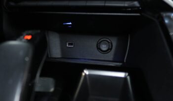 PEUGEOT 3008 1.6 HYBRID GT LINE E-EAT8 completo