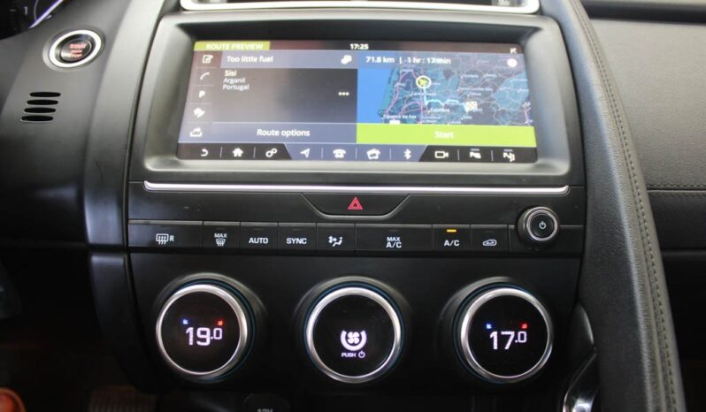 JAGUAR E-Pace 2.0 I4D AWD AUT. completo