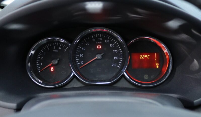 DACIA Sandero 0.9 TCE SL 10 ANOS completo