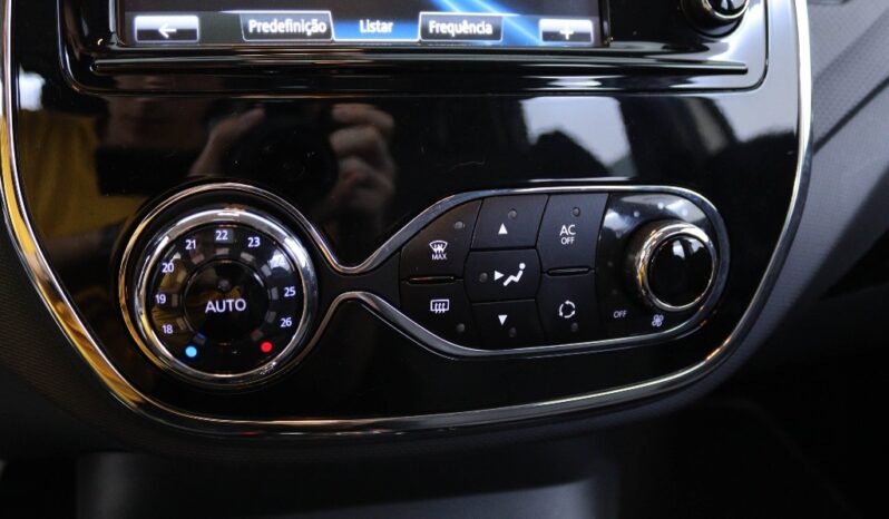 RENAULT Captur 1.2 TCE EXCLUSIVE EDC completo