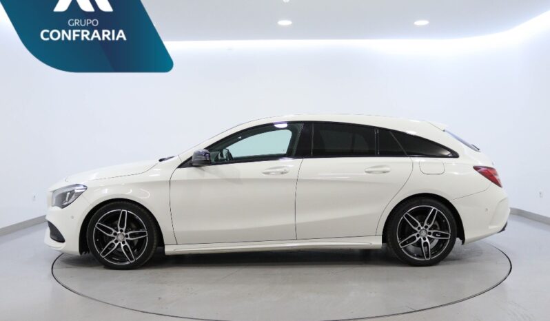 MERCEDES-BENZ Classe CLA Sho.Brake 180 D AMG LINE completo
